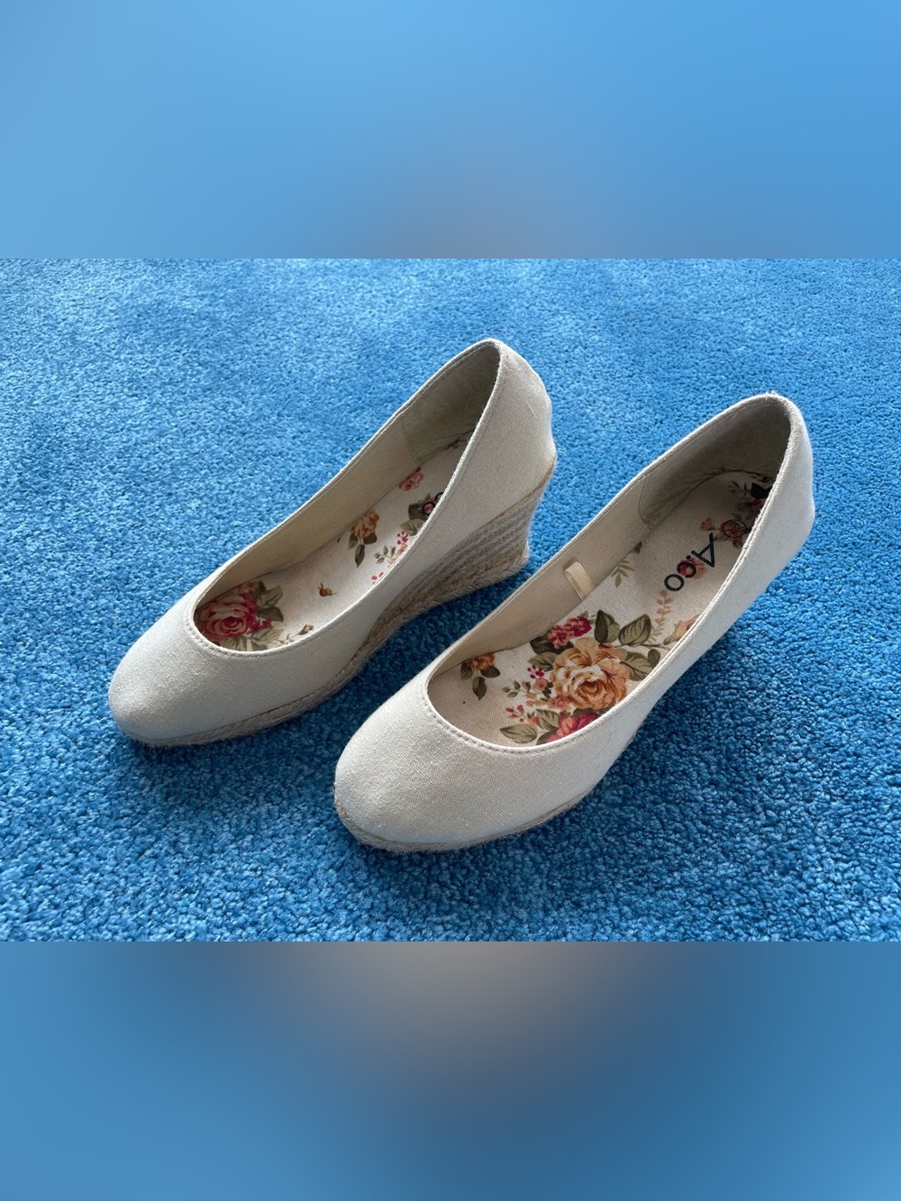 Ardene Beige Canvas Wedge Shoe with Rope Accent - Size 9